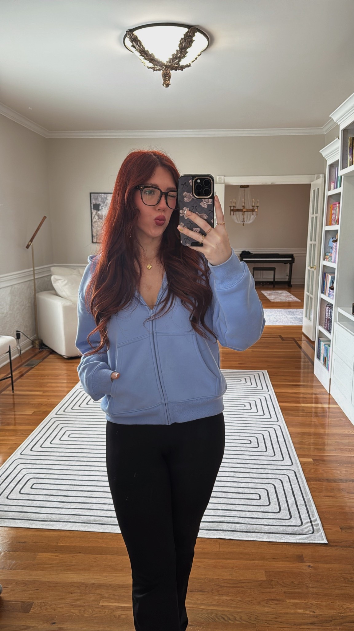 Cozy spring fit

#LTKStyleTip #LTKSeasonal