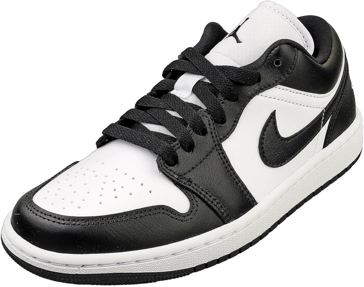 NIKE Women's Sneaker | Amazon (US)