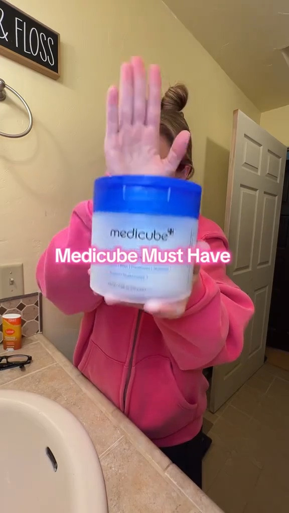 Medicube must have!!!! 

#LTKFindsUnder50 #LTKSummerEdit #LTKBeauty