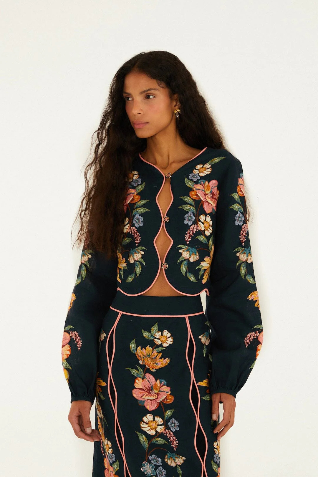 Dark Blue Maira Floral Euroflax Premium Linen Top, MAIRA FLORAL DARK BLUE / XXS | FarmRio (US)