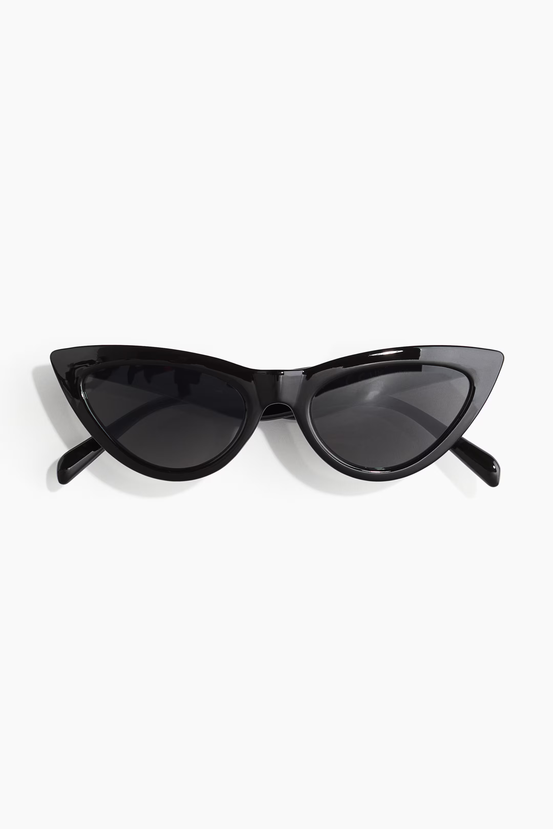Cat-eye sunglasses - Black - Ladies | H&M GB | H&M (UK, MY, IN, SG, PH, TW, HK)