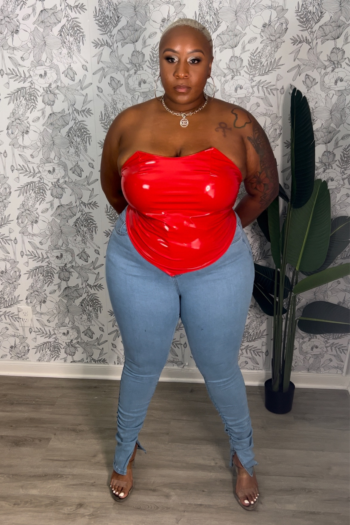 Faux Red Paten Leather Tube Top| Scrunch Jeans | Fall Fashion

#LTKfindsunder50 #LTKplussize #LTKstyletip