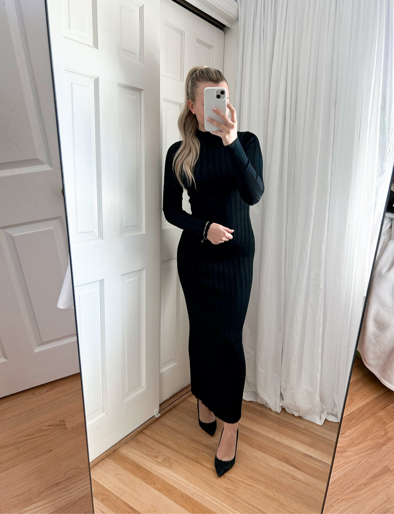 I’m wearing size xs in the dress 🖤Office outfit, work outfit, black sweater dress, ootd

#LTKworkwear #LTKfindsunder100 #LTKshoecrush