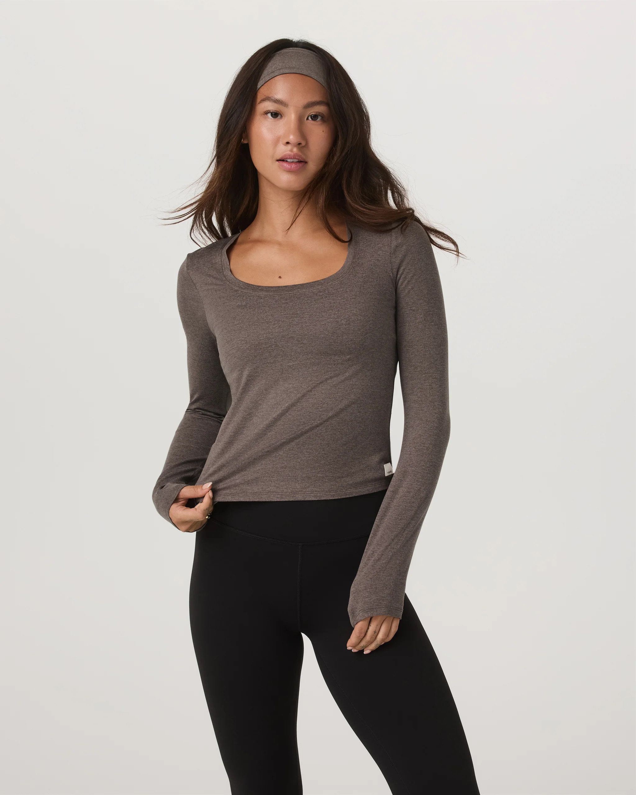 Long Sleeve Halo Essential Scoop | Vuori Clothing (US & Canada)