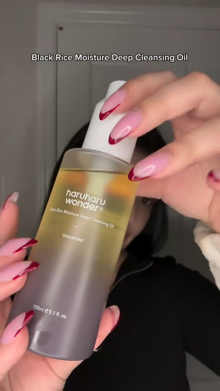 ##haruharuwonder #veganbeauty #koreanskincare #riceskincare #haruharutoner #ricetoner

#LTKWatchNow #LTKBeauty #LTKFindsUnder50