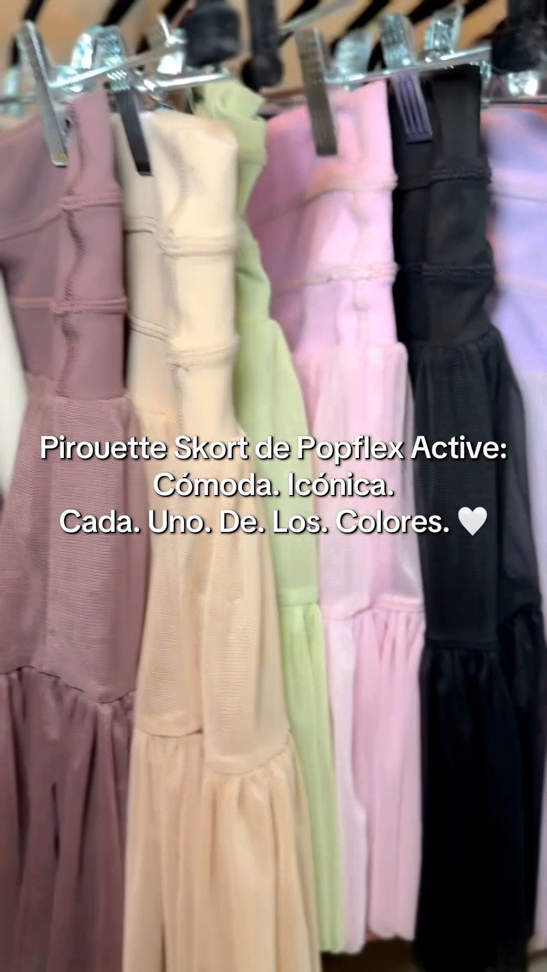 Don’t be ridiculous, Andrea… everybody wants this ✨
La Pirouette Skort de Popflex Active es favorecedora, cómoda e icónica.
Perfecta para entrenar, caminar o simplemente verte y sentirte increíble.

#LTKfitnessgoals #LTKGiftGuide #LTKootd