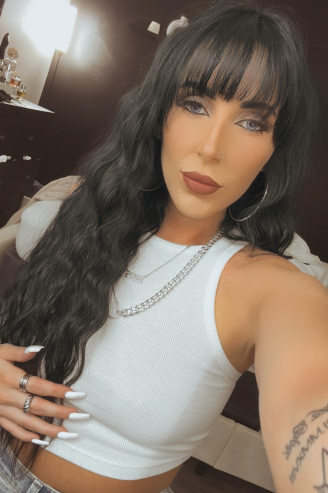 Clipped in hair extensions that everyone thinks are real 💁🏻‍♀️