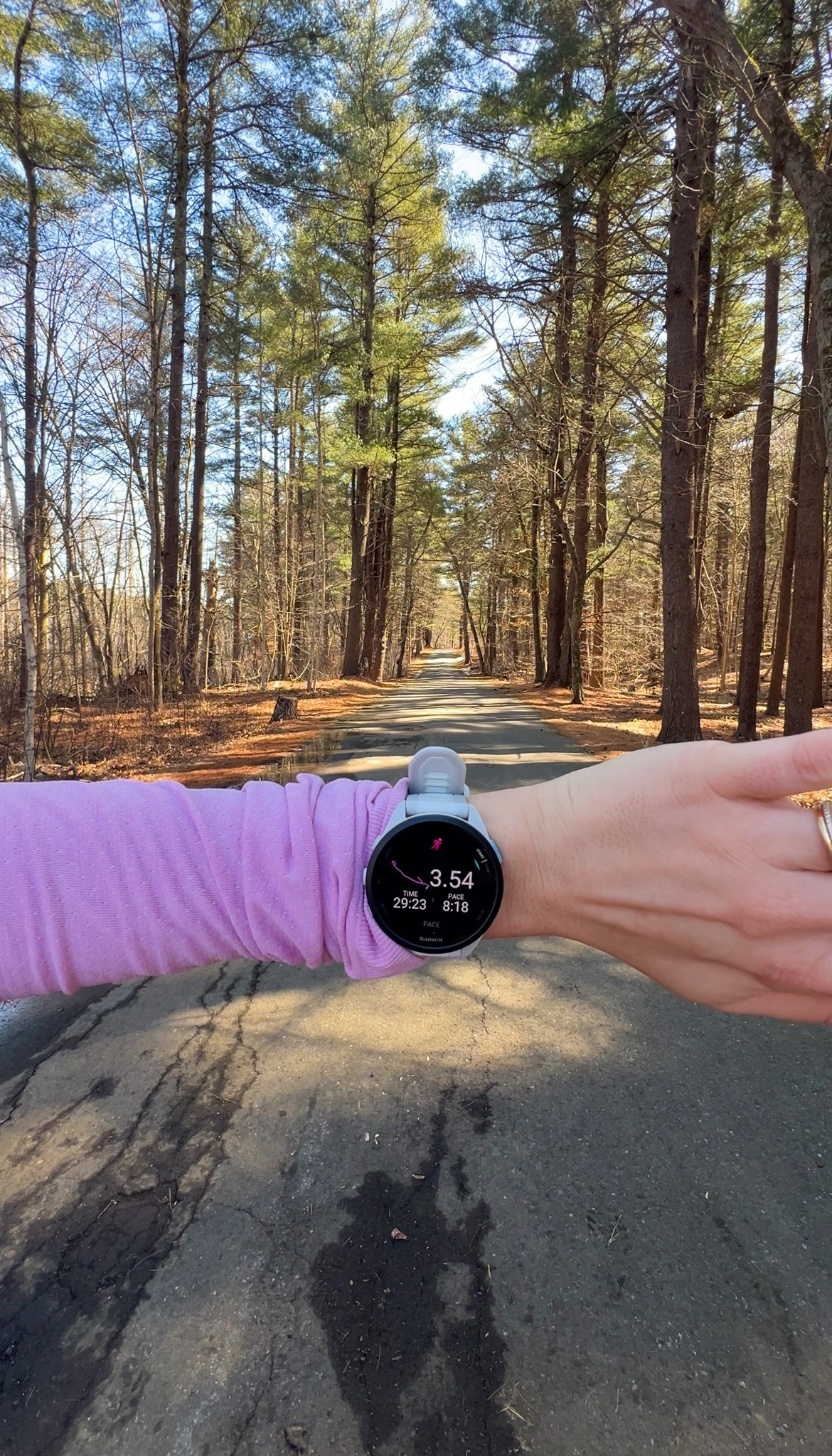 Garmin Forerunner 165 best women’s running watch imo

#LTKStyleTip #LTKActive #LTKWatchNow
