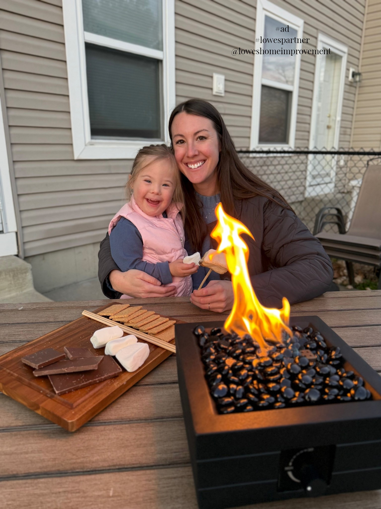 #ad #LowesPartner @loweshomeimprovement
Early Black Friday Deals are here at Lowe’s! Shop the perfect gifts for anyone in your life. Holiday lights, tool kits, power tools, & fire pits on sale now!