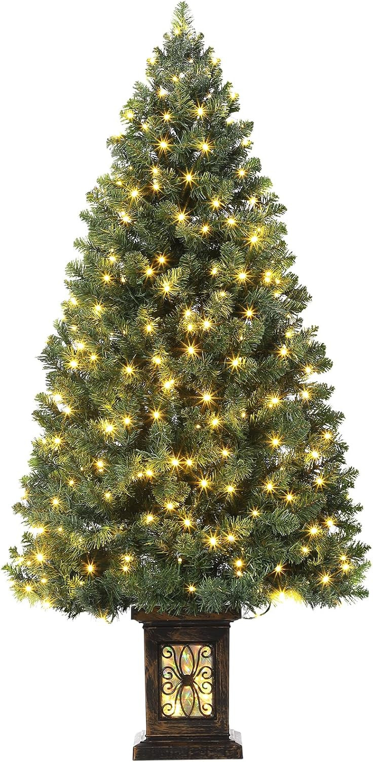 Garvee Pre-lit Artificial Christmas Tree with Warm White Lights, Green Full Christmas Tree 4.5 ft... | Amazon (US)