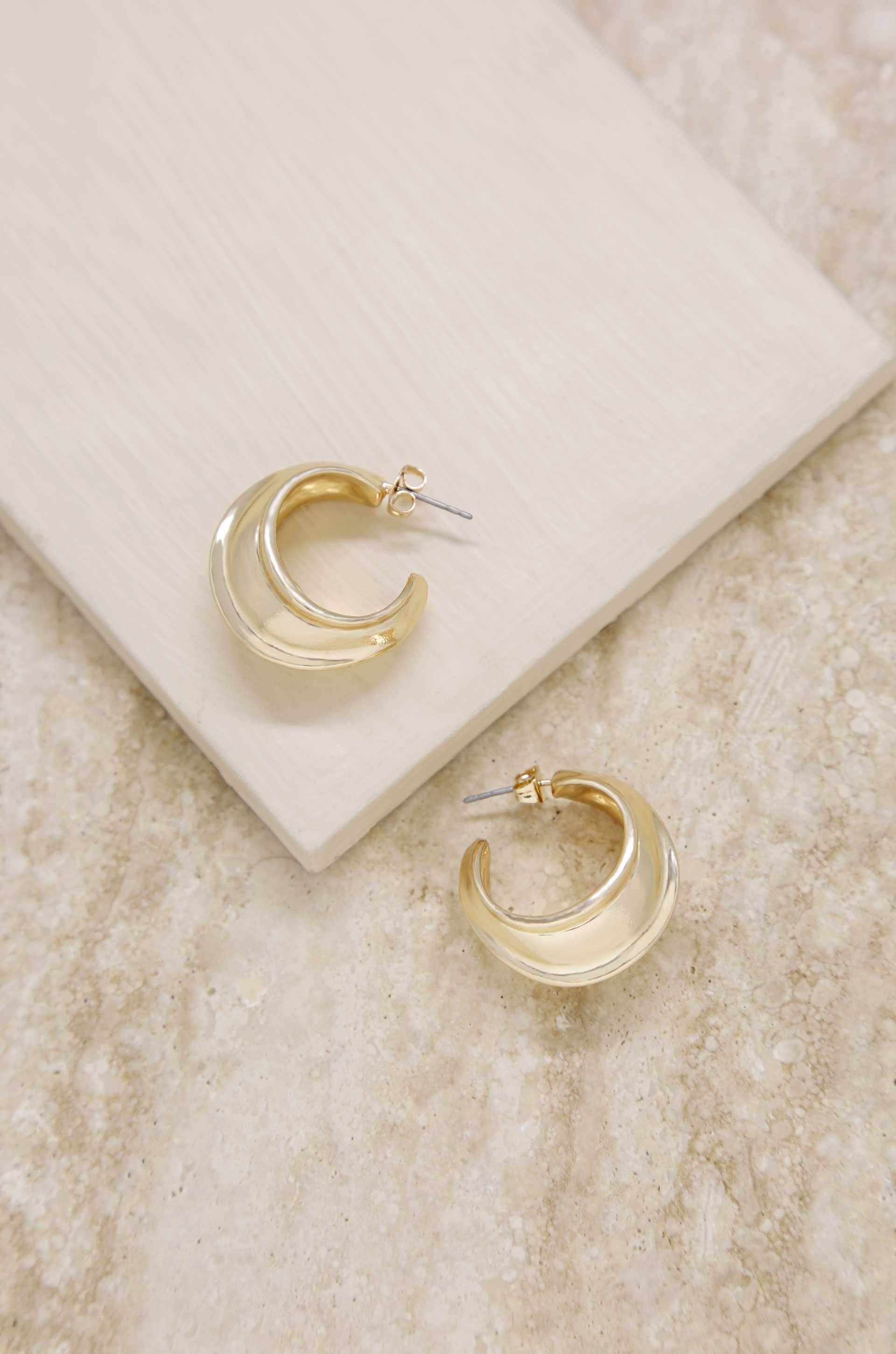 Simple Crescent 18k Gold Plated Earrings | Ettika