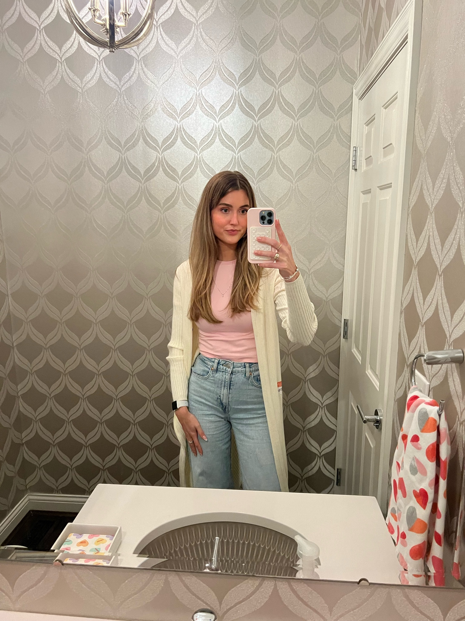 Valentine’s Day fit 🩷 SKIMS $15 DUPE

#LTKSpringSale #LTKSeasonal #LTKMostLoved