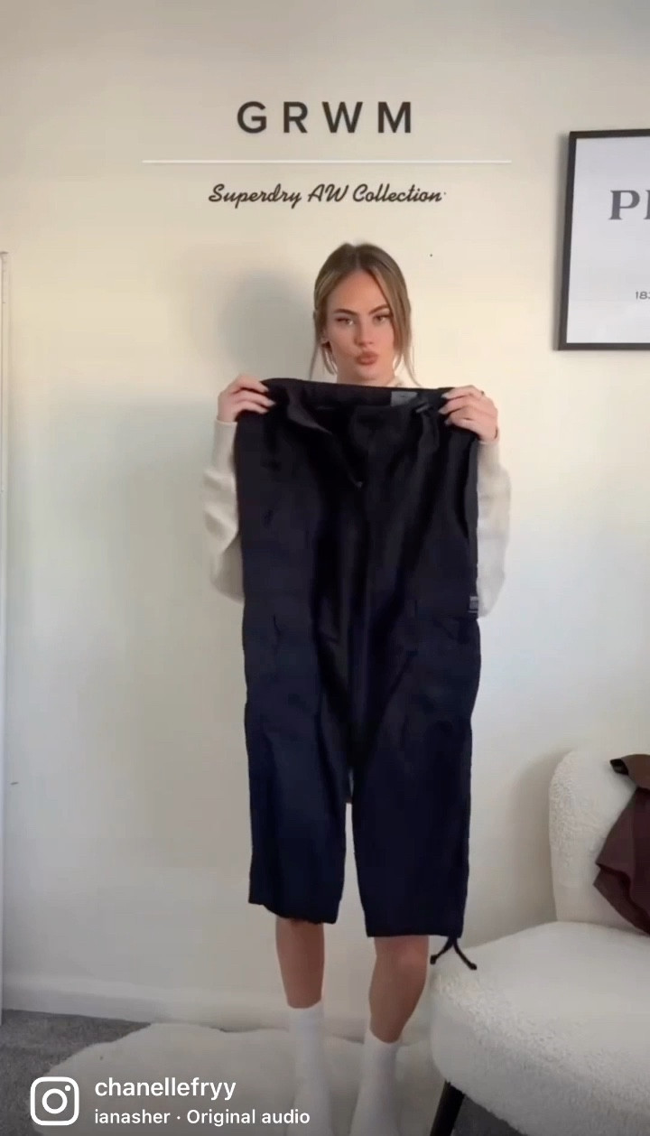 Get ready with me!🫶🏼
Minimal autumn winter style with @superdry 
Use my code ‘CHANELLEF10’ to save 10% on your orders 💚

•
•
#autumnstyles #winteroutfit #superdry #superdryambassador #discountcodes #winterstyling #outfitsociety #outfitgrid #outfitpost

#LTKSeasonal #LTKstyletip #LTKU
