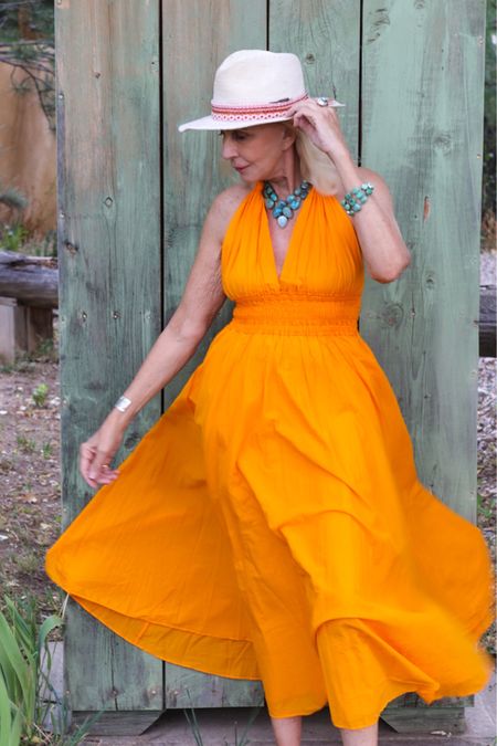 Orange is the new black? 
This lightweight cotton dress has everything going for it. 
The fit is perfect for  any figure 
It has a neckline that elongates you 
The length is just  right and so is the price point 
.
.
.

stylebeyondage #agewithattitude #thisis60 #fashionover70 #theproagewoman
#styleover60 #effortlesschic #agingwell #newageofaging  #theproagewoman #simplestyle  #styledetails #upstyleinspo  #summerdresses
