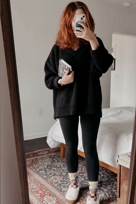 this free people sweater is SO COZY COMFY — i went with a small, but I’m seriously considering sizing up in another color for a more oversized lewk!!!