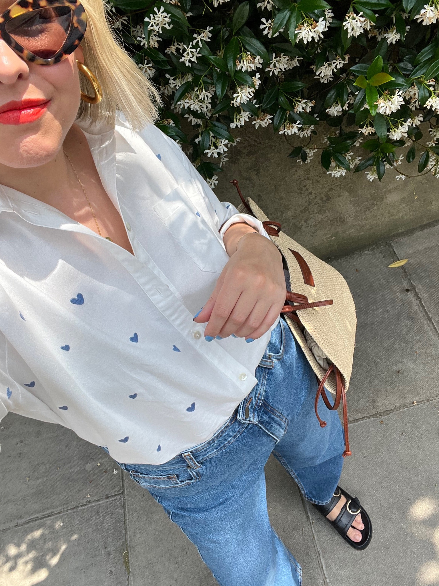 Denim Jeans, Raffia Basket Bag, Max Shirt, Black Low Mule, Sezane Paris

#LTKstyletip #LTKeurope #LTKSeasonal