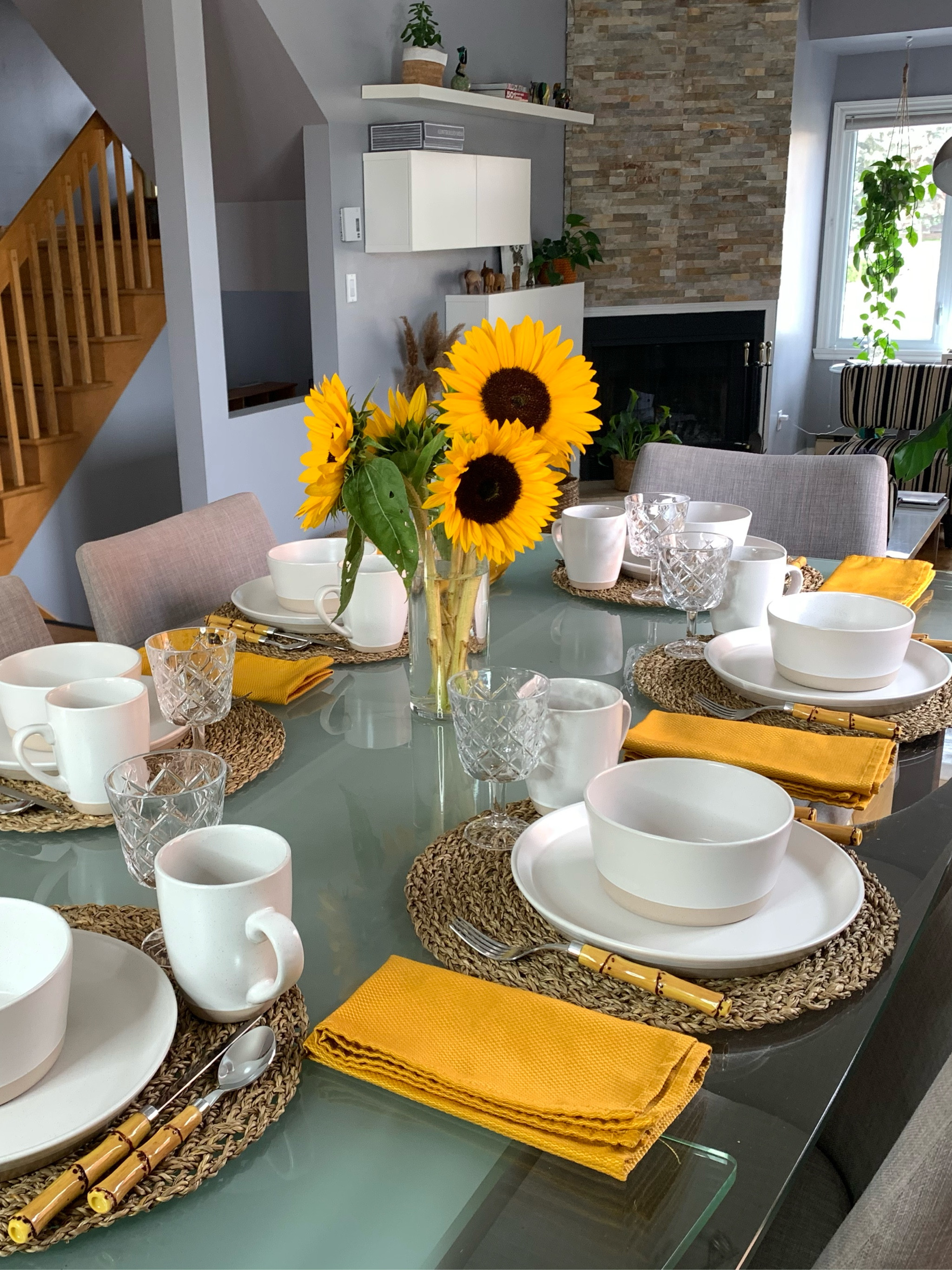 Neutral brunch tablescape using beige dinnerware, bamboo cutlery and mustard napkins


#LTKhome #LTKfindsunder100 #LTKSeasonal