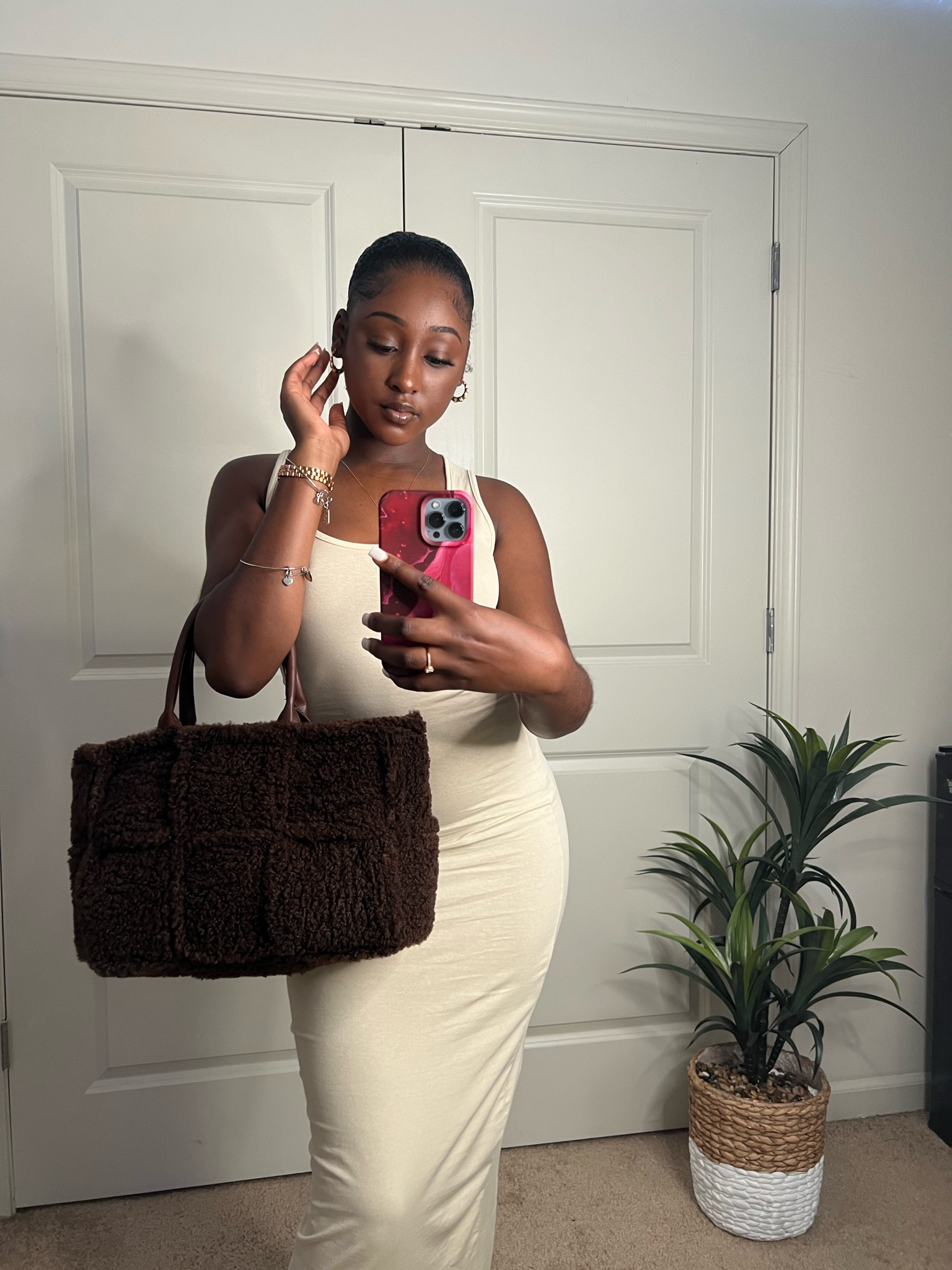 Nude Maxi Dress + Sherpa Brown Bag 

#LTKunder100 #LTKstyletip #LTKfit