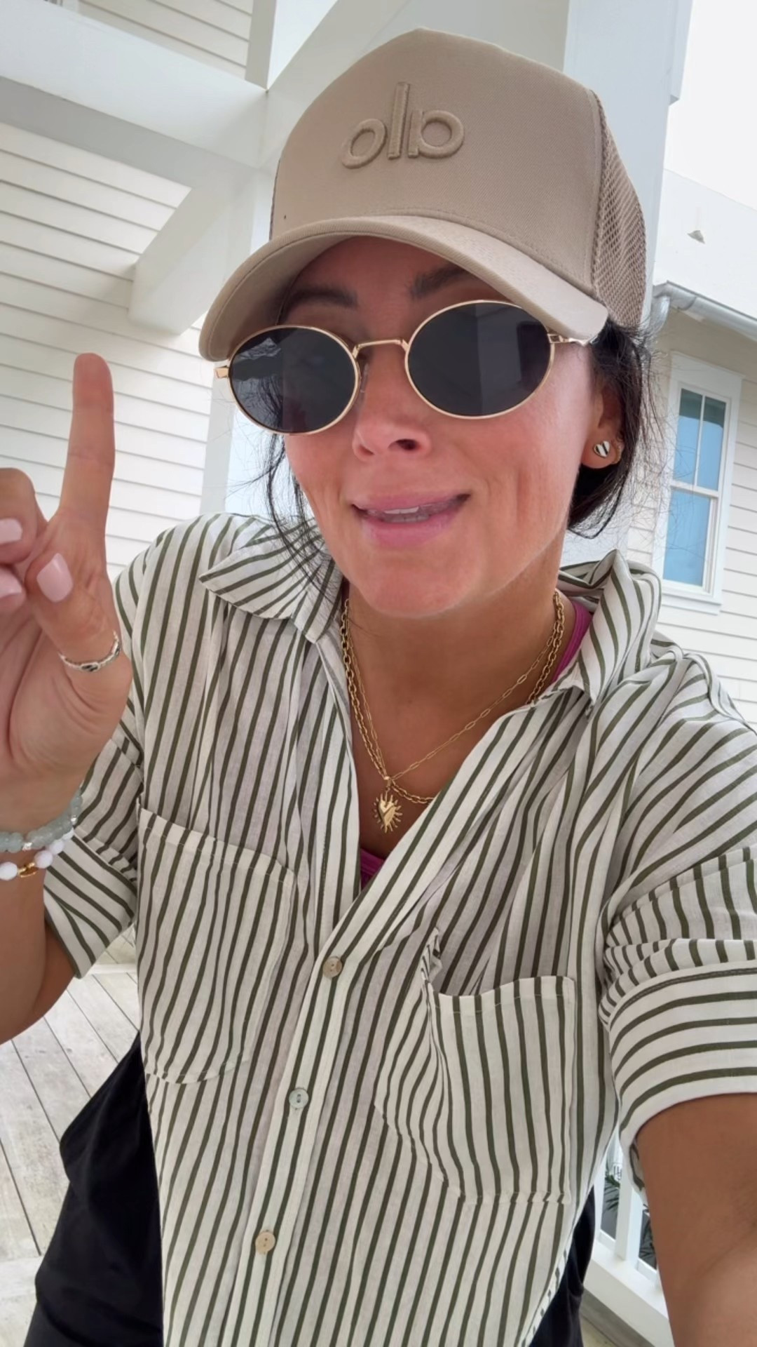 Medium top
Medium pants 

#LTKSeasonal #LTKWatchNow #LTKFindsUnder50