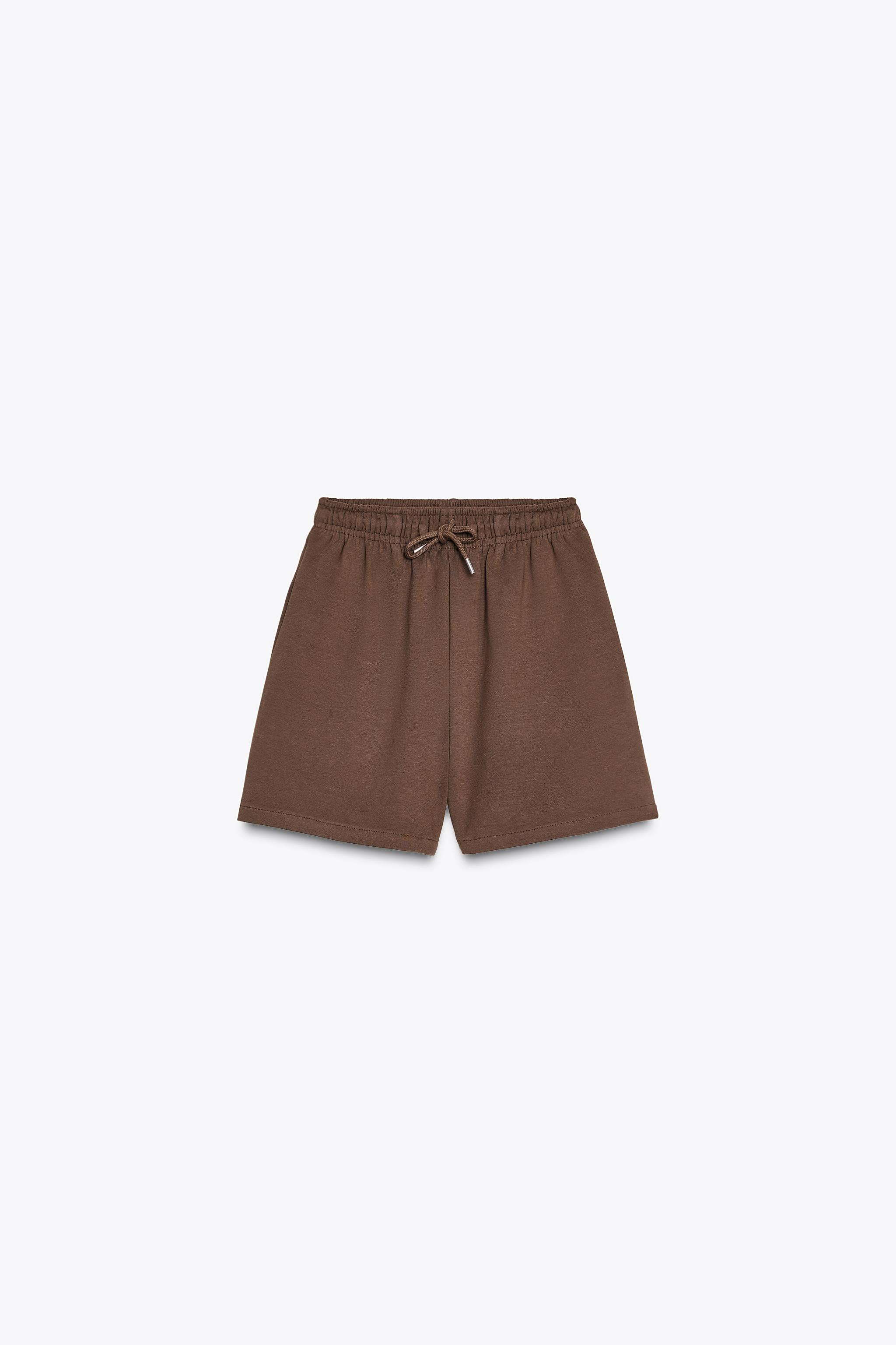Bermuda shorts made from soft, opaque and compact, stretchy knitted fabric. High-waisted with an ... | Zara US