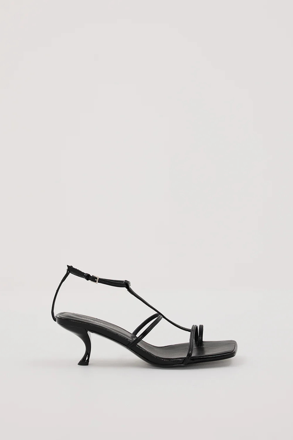 ALIAS MAE ARABELLA HEEL BLACK | DISSH