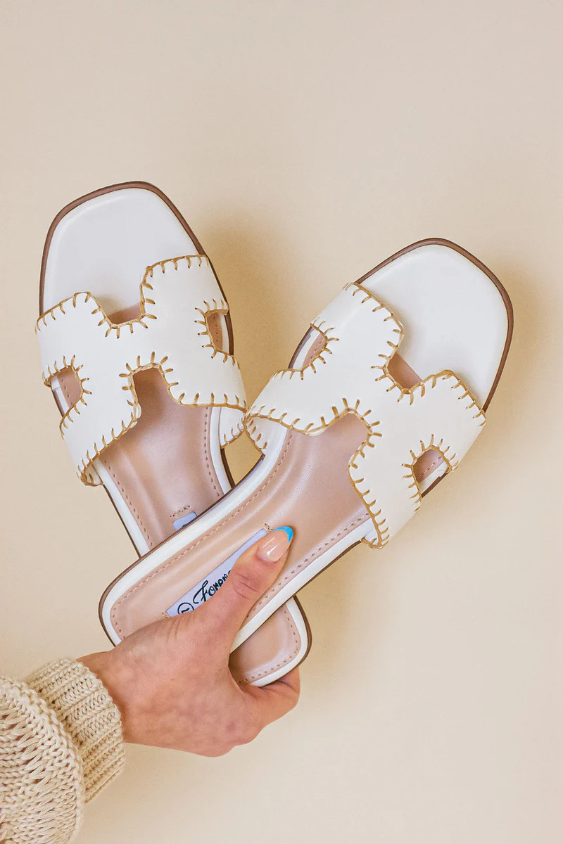 Sunny Skies White Sandals | Apricot Lane Boutique