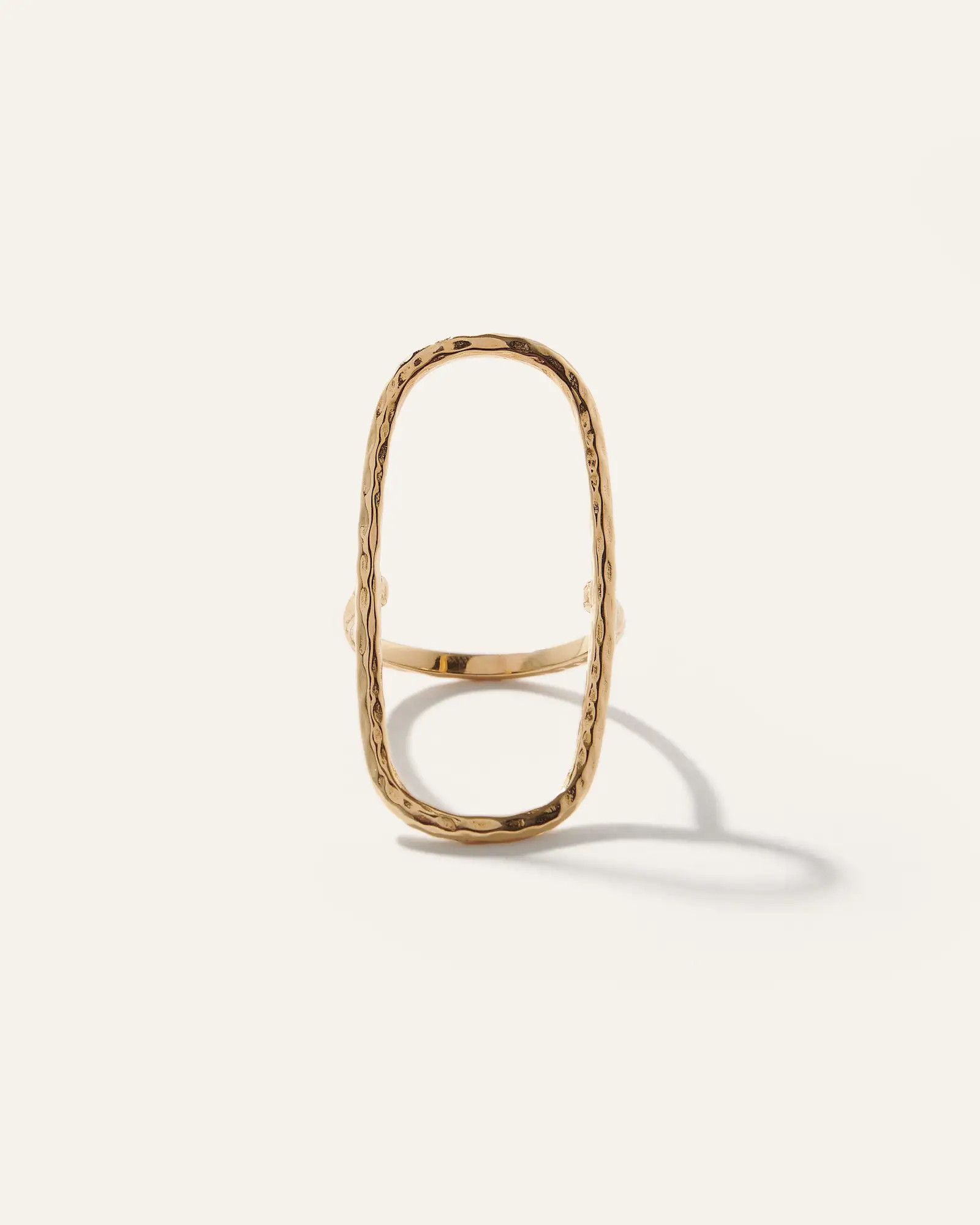 Bold Oval Hammered Ring | Quince