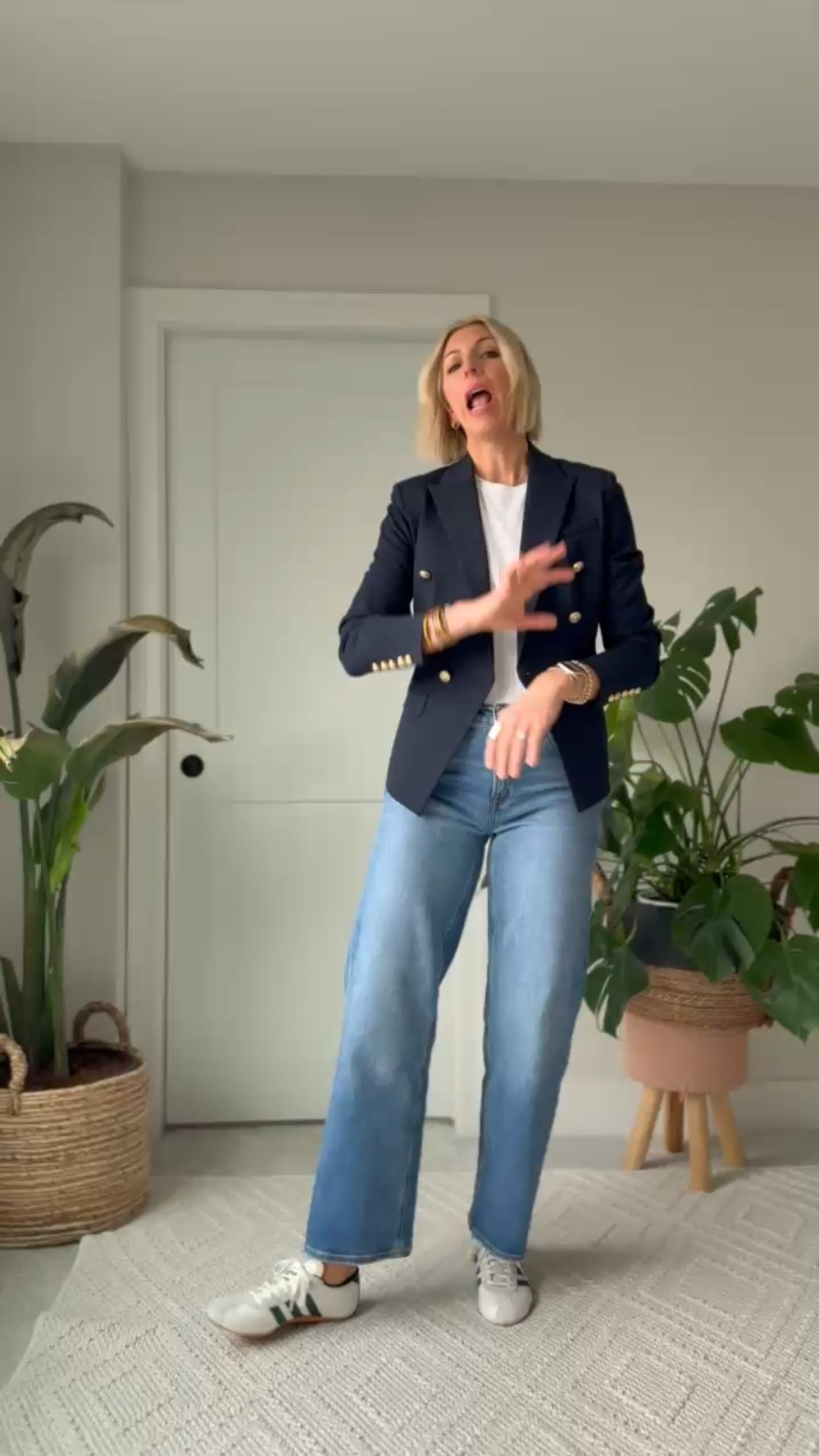 Spring look - Elevated look with Quince jeans + tailored blazer !

#LTKootd #LTKSeasonal #LTKmomlife