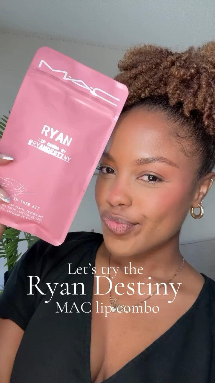 @ryandestiny did her big one with this @maccosmetics lip combo 😍😍. I’m not even a gloss girl, but this is too pretty to pass up. Ordered mine from @ultabeauty 

The Ryan lip combo includes
Lip Pencil- Chestnut
Satin Lipstick- Faux (the lipstick isn’t available anymore???? I linked a dupe)
Lipglass- Nymphette