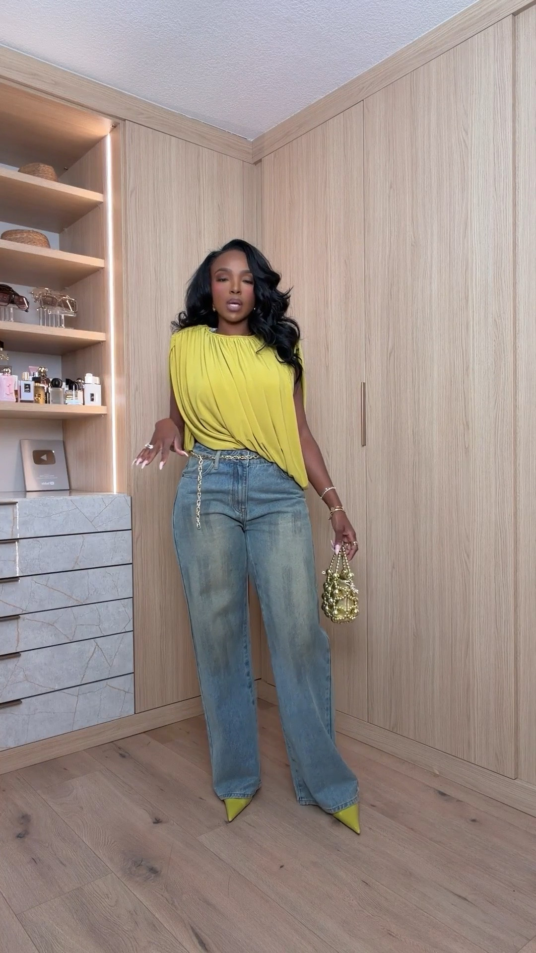 Fall date night outfit ✨

draped top, back in stock fashion, statement top, jeans and top outfit, elevated casual outfit, going out top, fall fashion, wide leg jeans, date night outfit, petite outfit inspiration

Wearing: Size Small | 5’4” | 140 lbs

📲 Download the FREE LTK app & follow @kirasfashionfinds to shop all my daily finds.

#LTKPetite #LTKStyleTip #LTKSeasonal