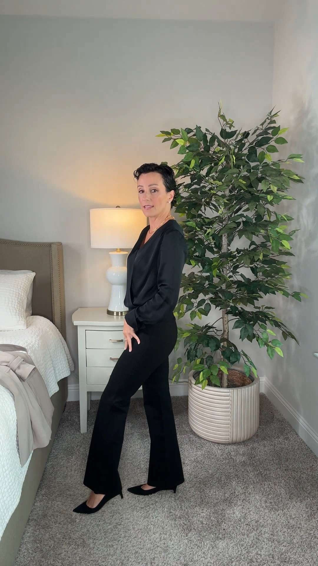 If you’ve been wishing Quince made more petite-friendly pieces—this is it 🤍
These ponte pants come in multiple inseam options, and I’m wearing an extra small, 30” inseam. I’m 5’4” for reference, and they fit beautifully through the waist and length. The material is smooth, stretchy, and comfortable, making them easy to wear all day while still looking put together. A great option if you want something polished without sacrificing comfort. 

 #LTKgrwm #LTKootd #LTKPetite