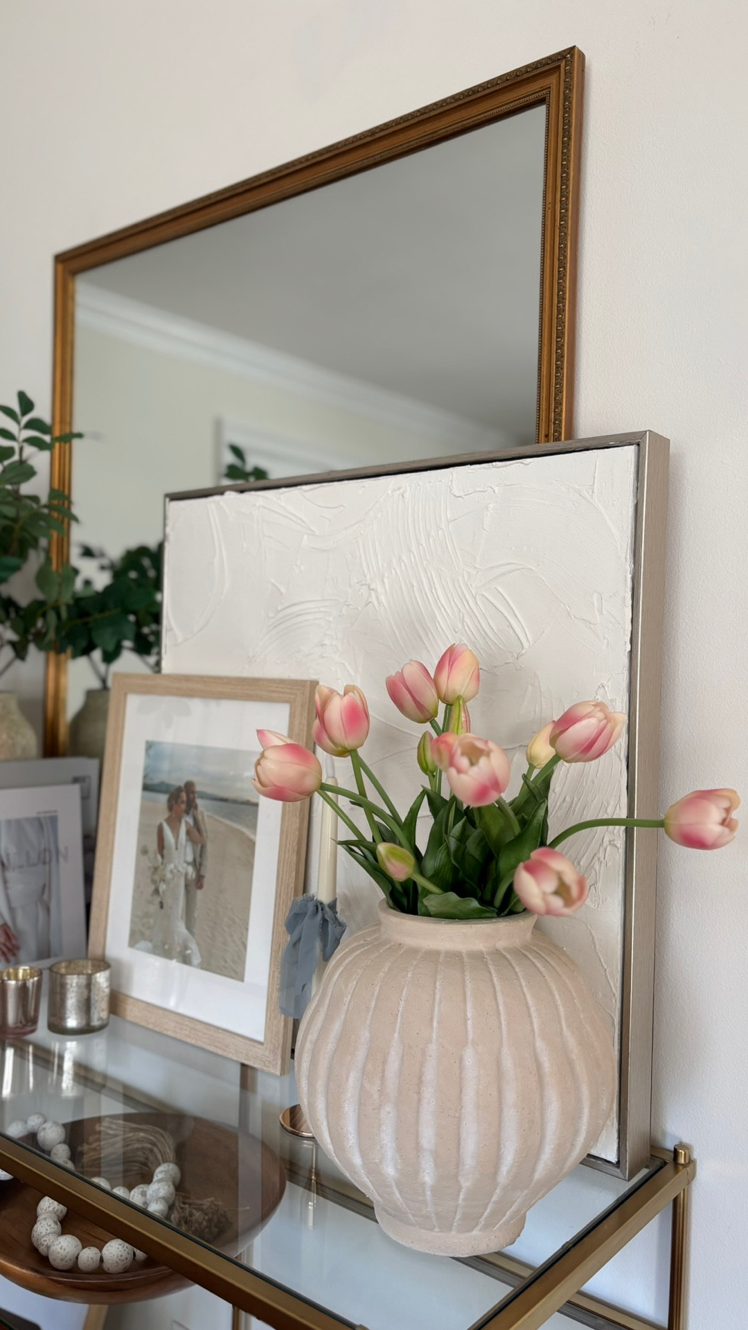 These *real touch* artificial tulips look SO REAL!

I bought real pink tulips the other day to compare them with my fake ones & I truly couldn’t tell the difference!

Both versions had multiple shades of pink throughout & had stems at various stages of growth. 

Imagine how nice it will be not to have sad droopy looking flowers on display this spring! 🥰



🌷 Comment SPRING to shop stunning, *realistic* faux florals at budget-friendly prices!!

😋 FOLLOW @homeswithchristina for more affordable home decor finds & decorating tips!



.
.
spring home refresh
spring decor
real touch florals
spring tulips
realistic artificial flowers 
spring refresh 
modern home decor
neutral aesthetic 
#springrefresh #springflowers🌷  

#LTKSeasonal #LTKSaleAlert #LTKHome