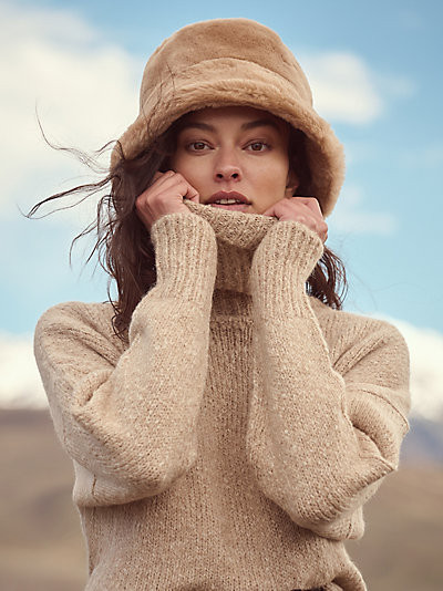 Sheepskin Bucket Hat | Overland Sheepskin Co.