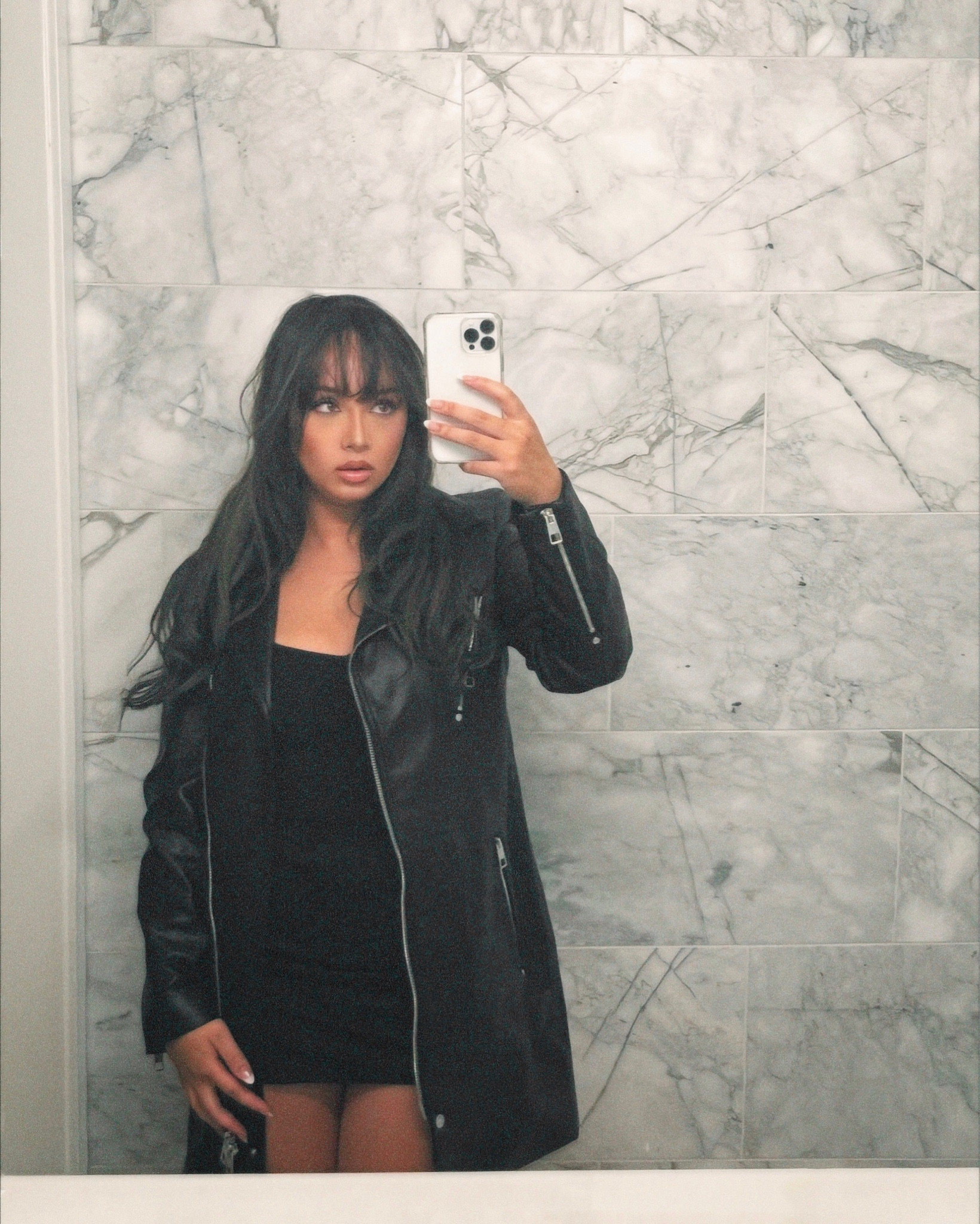 happy vday 🖤
.
.
.
.
.
.
.
.
#blackoutfit #allblackootd #mangosweater #abecrombietop #abercrombie #amazonfinds #amazonfashion #amazonstyle #amazonskirt

#LTKSeasonal #LTKFind #LTKfit