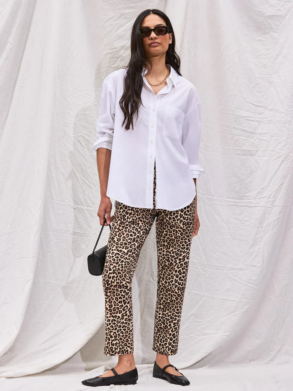 Petite Leopard Print 7/8 Capri | Ro&Zo