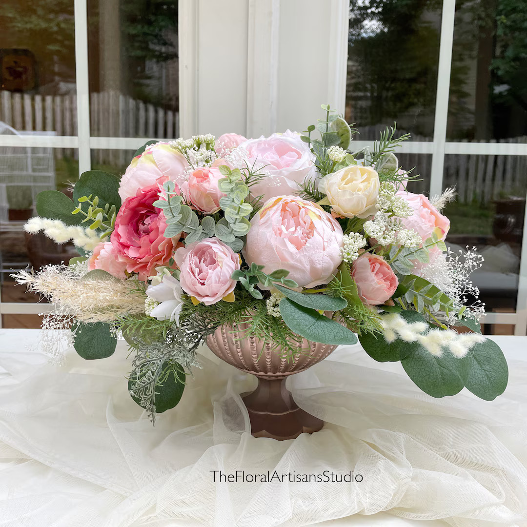 Blush Pink Roses Floral Arrangement, Garden Style Centerpiece - Etsy | Etsy (US)