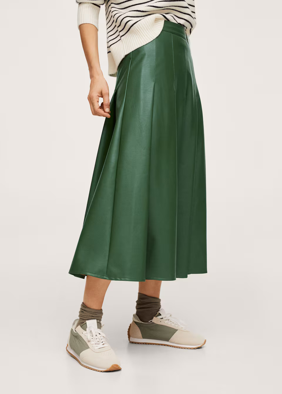 Search: leather skirt (10) | Mango USA | MANGO (US)