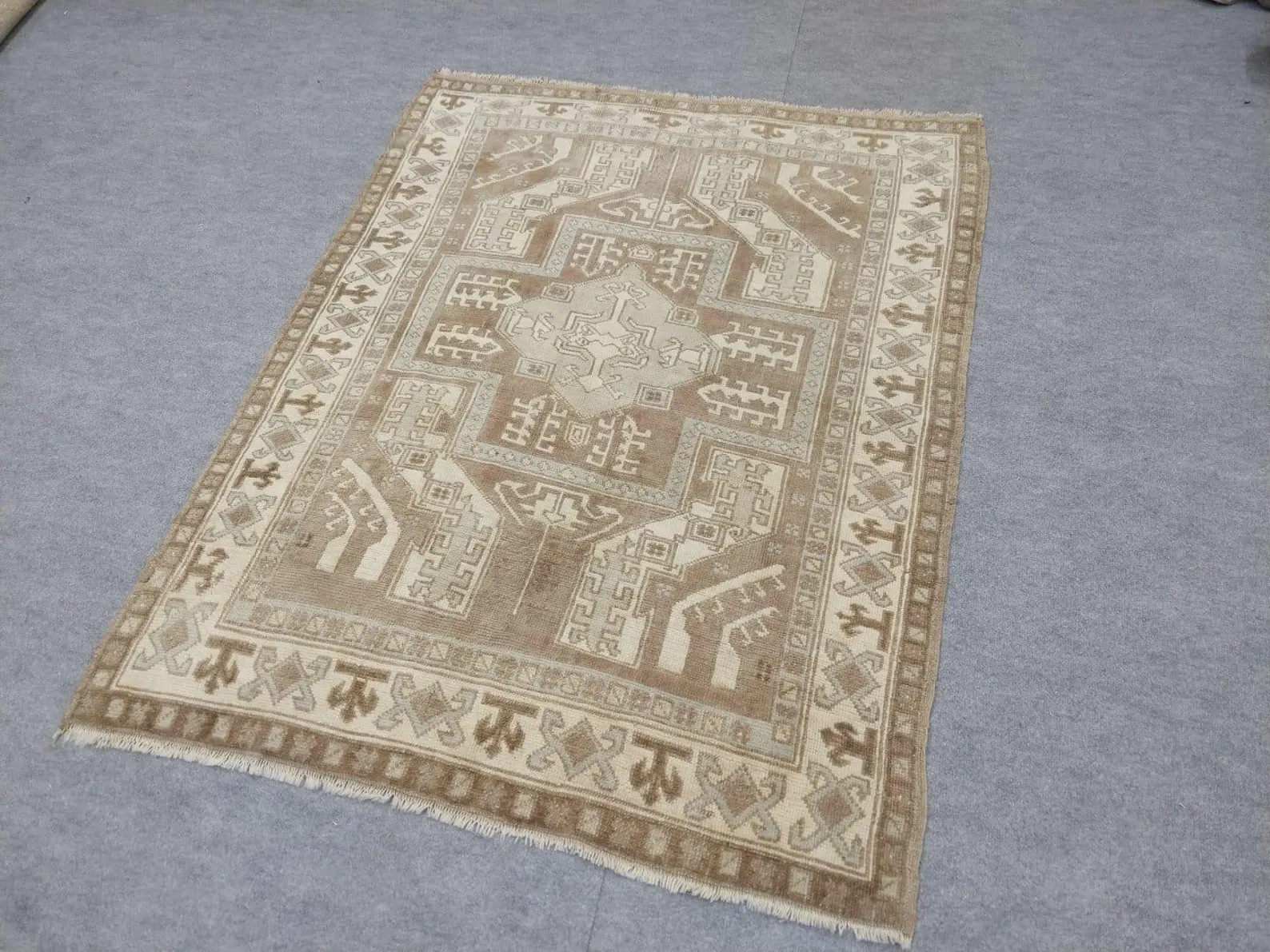 Vintage Oushak Rug, Hand-Knotted Wool 4.3x5.5 Ft Earth Tone Anatolian Carpet | Etsy (Global)