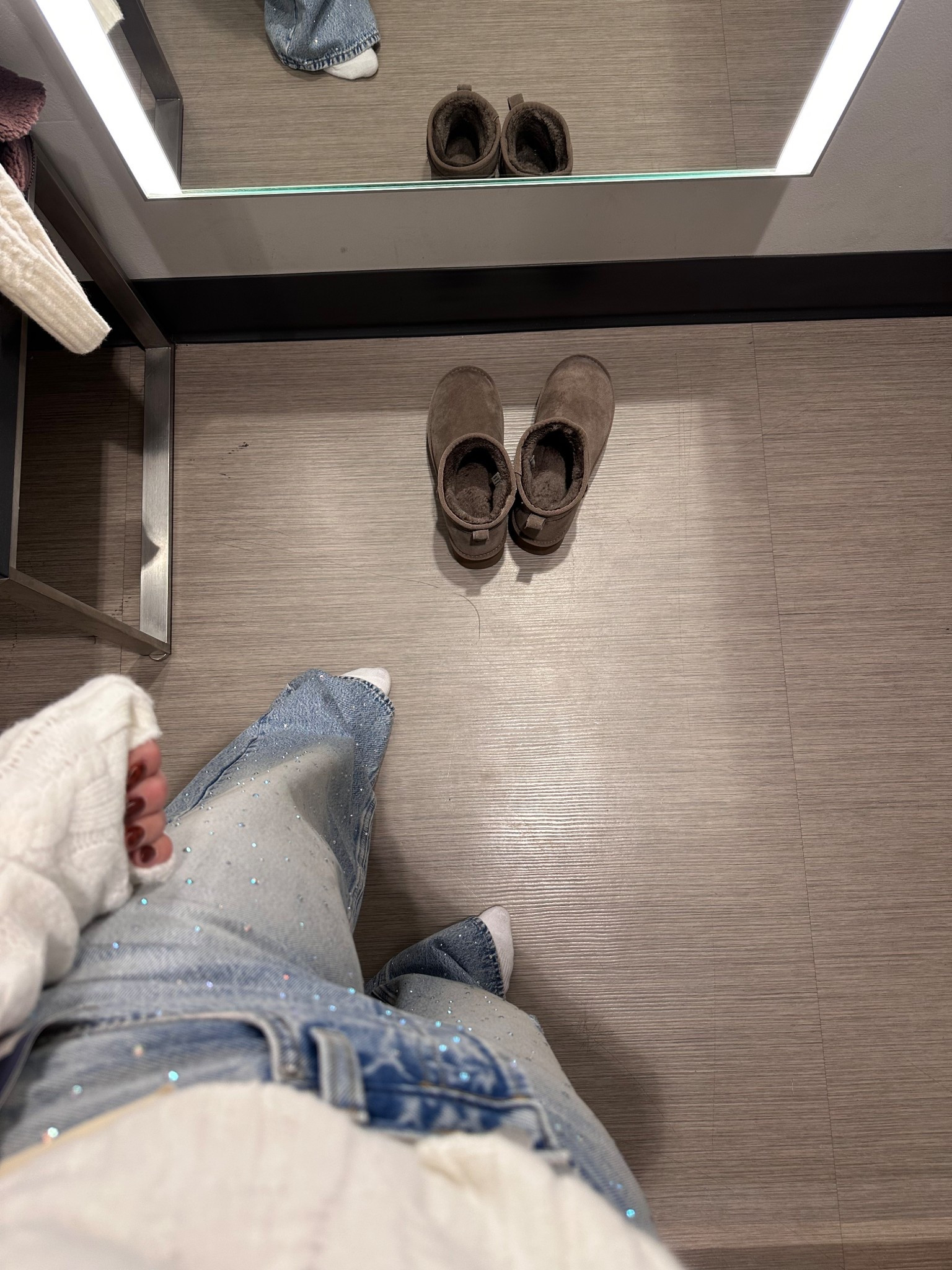 These rhinestone jeans are the cutest!! Obsessed with the fit!! They look just like the Levi’s but so affordable. 

#LTKSeasonal #LTKBeauty #LTKStyleTip