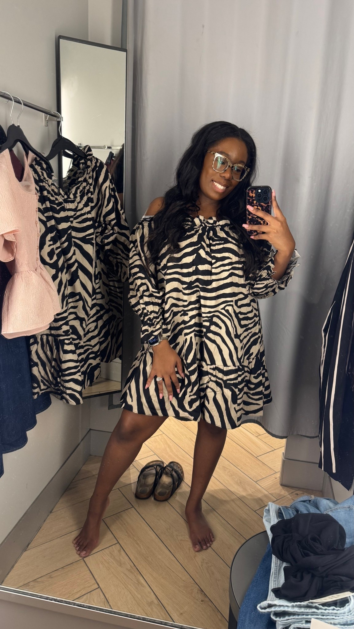 Saw this dress on the mannequin & knew I had to have it!! 🤩 This is a small so definitely size down when ordering! #LTKautumn #itdress #h&mfinds

#LTKMidsize #LTKFallSale #LTKStyleTip