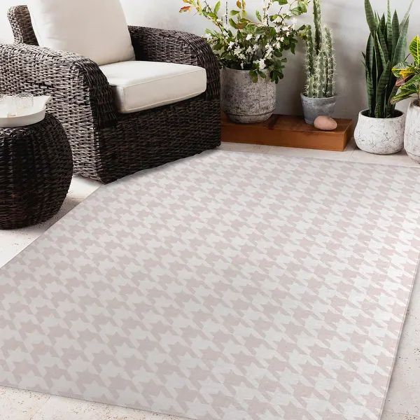 HOUNDSTOOTH PINK Outdoor Rug By Kavka Designs - 2' x 3' | Bed Bath & Beyond