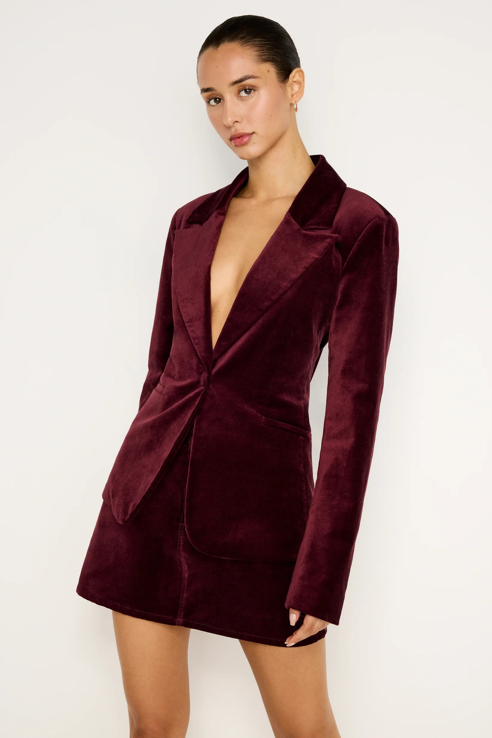 VELVET SCULPTED BLAZER | Good American