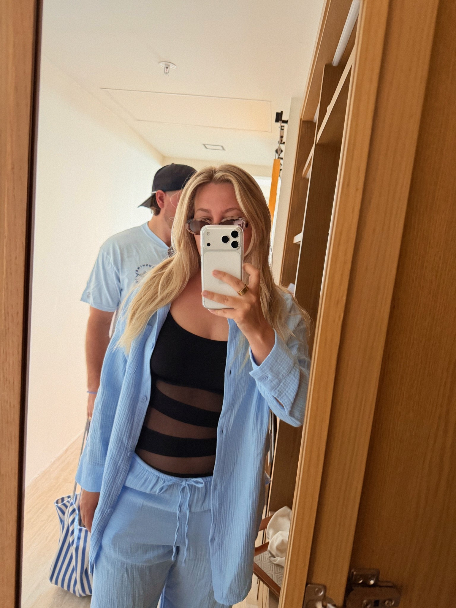 A comfy cover up that actually covers up 😌

#LTKTravel #LTKootd #LTKmomlife
