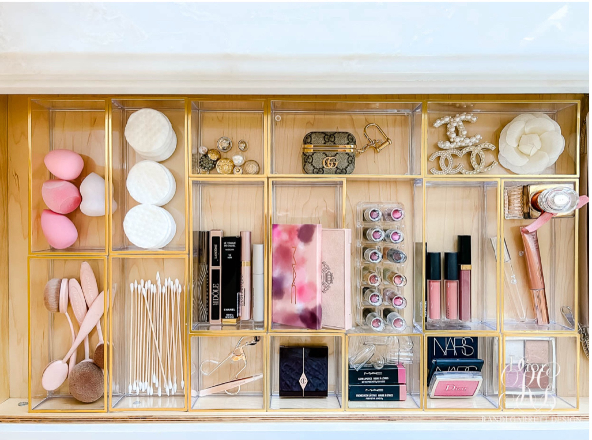 Bathroom organization 

#LTKhome #LTKstyletip #LTKfindsunder50