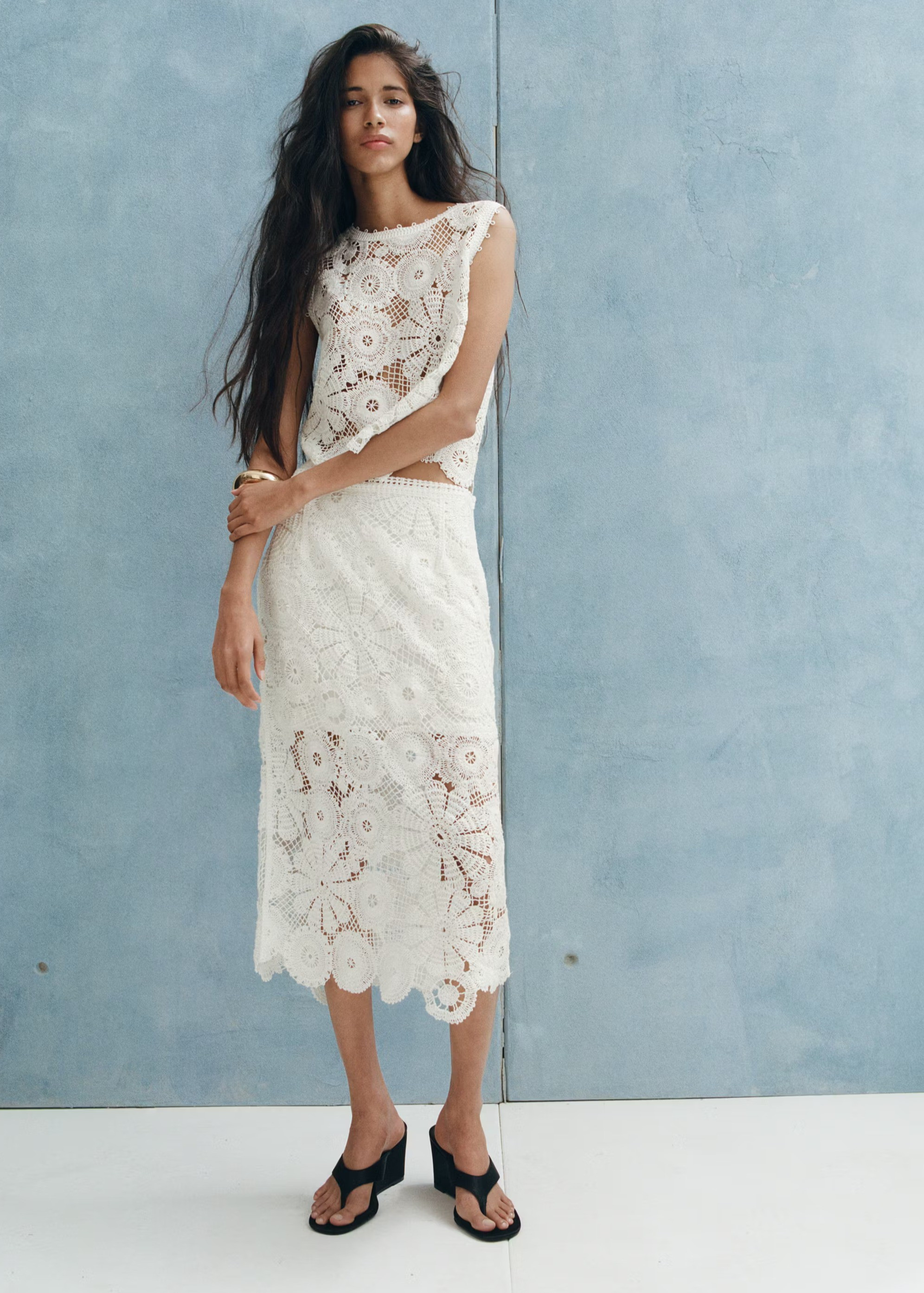 Nothing says summer like crisp whites 🤍 Mango’s summer white collection is full of timeless dresses, breezy tops & effortless jumpsuits—perfect for beach days, brunch dates & beyond. Use code MNG30 for 30% off ☀️#MangoCollection #SummerWhites #WhiteStyle #SummerDresses #WhiteJumpsuit #WhiteTop #EffortlessStyle #ChicSummerStyle #BeachVacation #BrunchOutfit #ResortWear #FashionEdit #MustHaveSummer #ShopNow #LTKFinds

#LTKSeasonal #LTKU #LTKSaleAlert