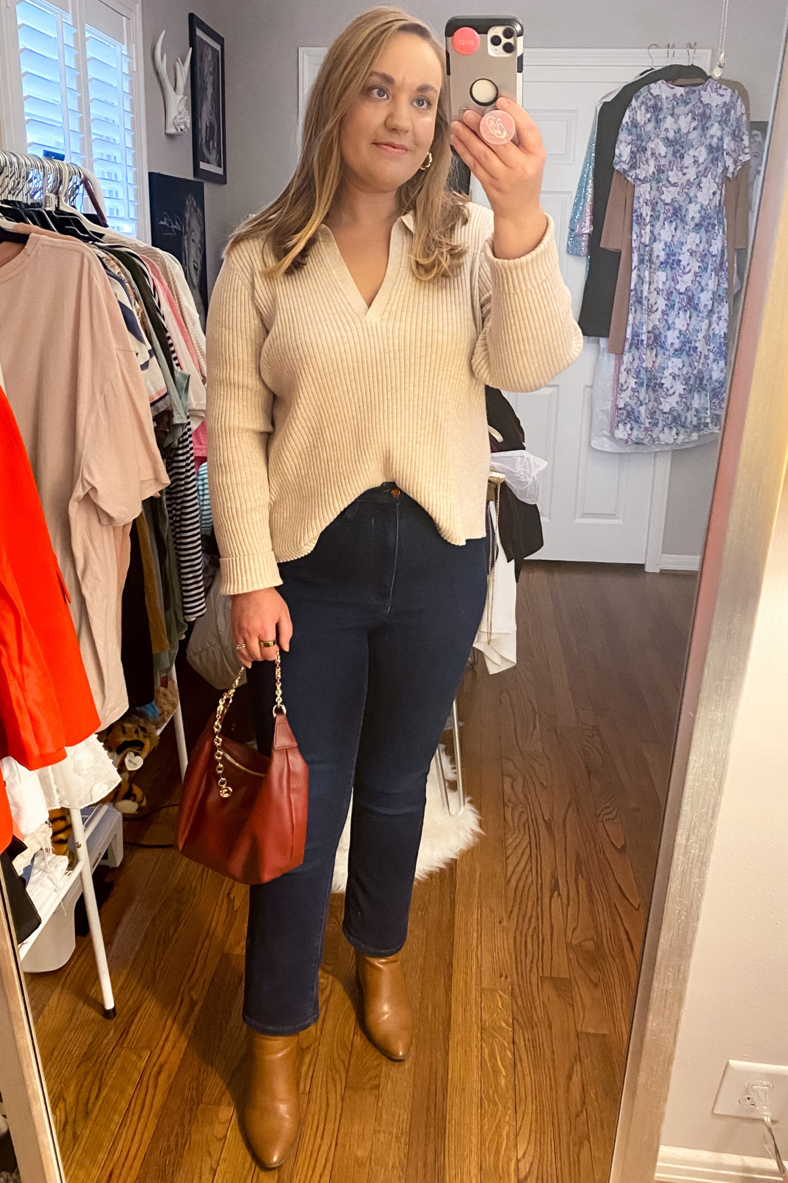 Fall style, fall outfit, target, sweater, 
Old Navy sweater, V-neck sweater, burgundy handbag, ribbed sweater, burgundy and gold bag, target bag, gold hoops

#LTKWorkwear #LTKFindsUnder50 #LTKItBag