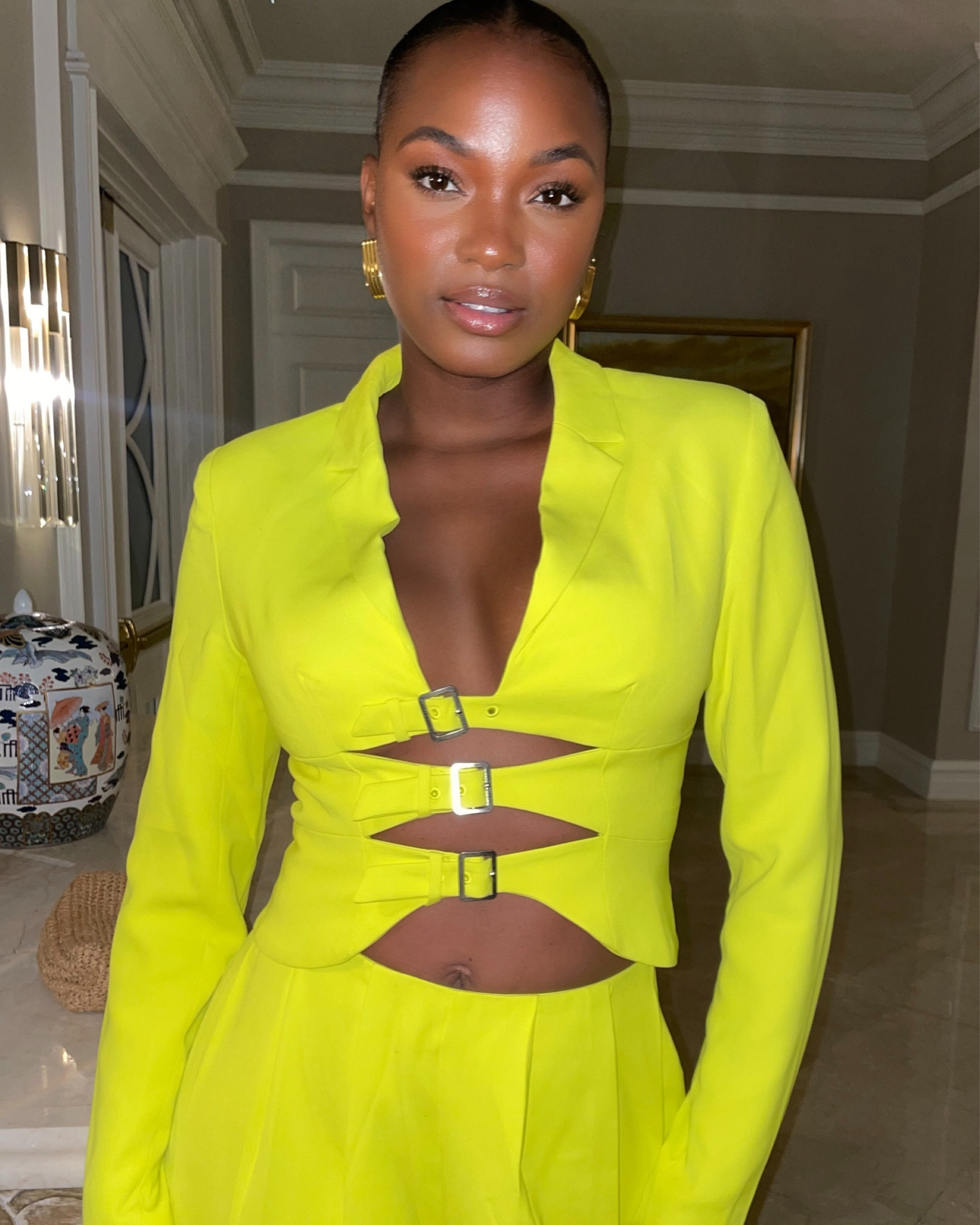 Chartreuse Set

Top | Small
Bottom | Small 