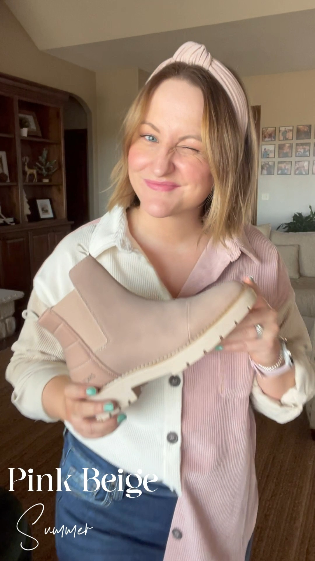 These boots are SO good!! I know they say “off white” but they are a perfect mixture of summers Pink Beige and Dusty Pink! Very comfortable too! 


#HOCsummer #houseofcoloursummer #HOC




#LTKSeasonal #LTKshoecrush #LTKbeauty