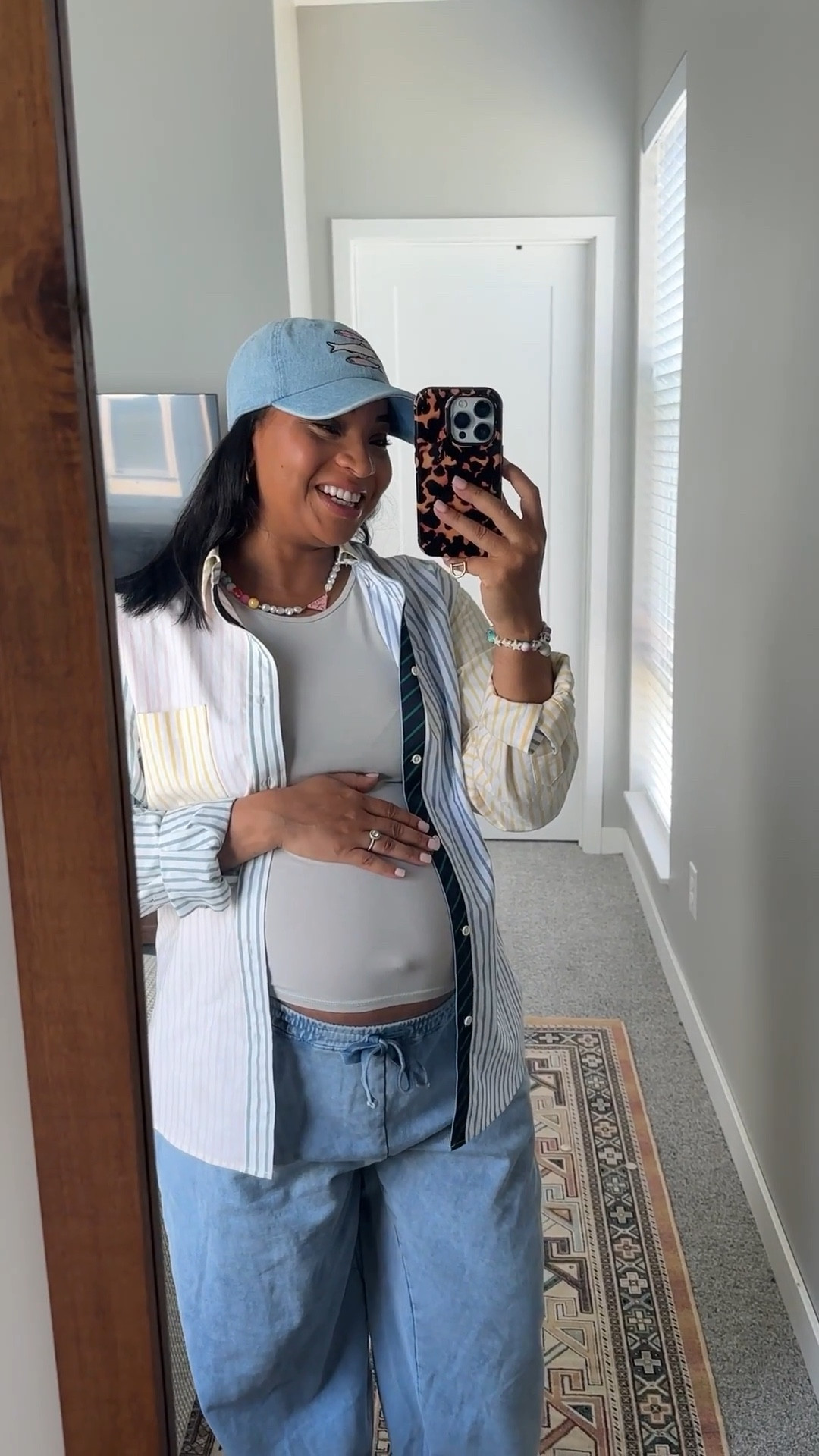 30 week bump ootd 

It’s giving coastal, effortless, but put together 🐚🌊☀️🌼 

#LTKBump #LTKStyleTip #LTKFindsUnder100