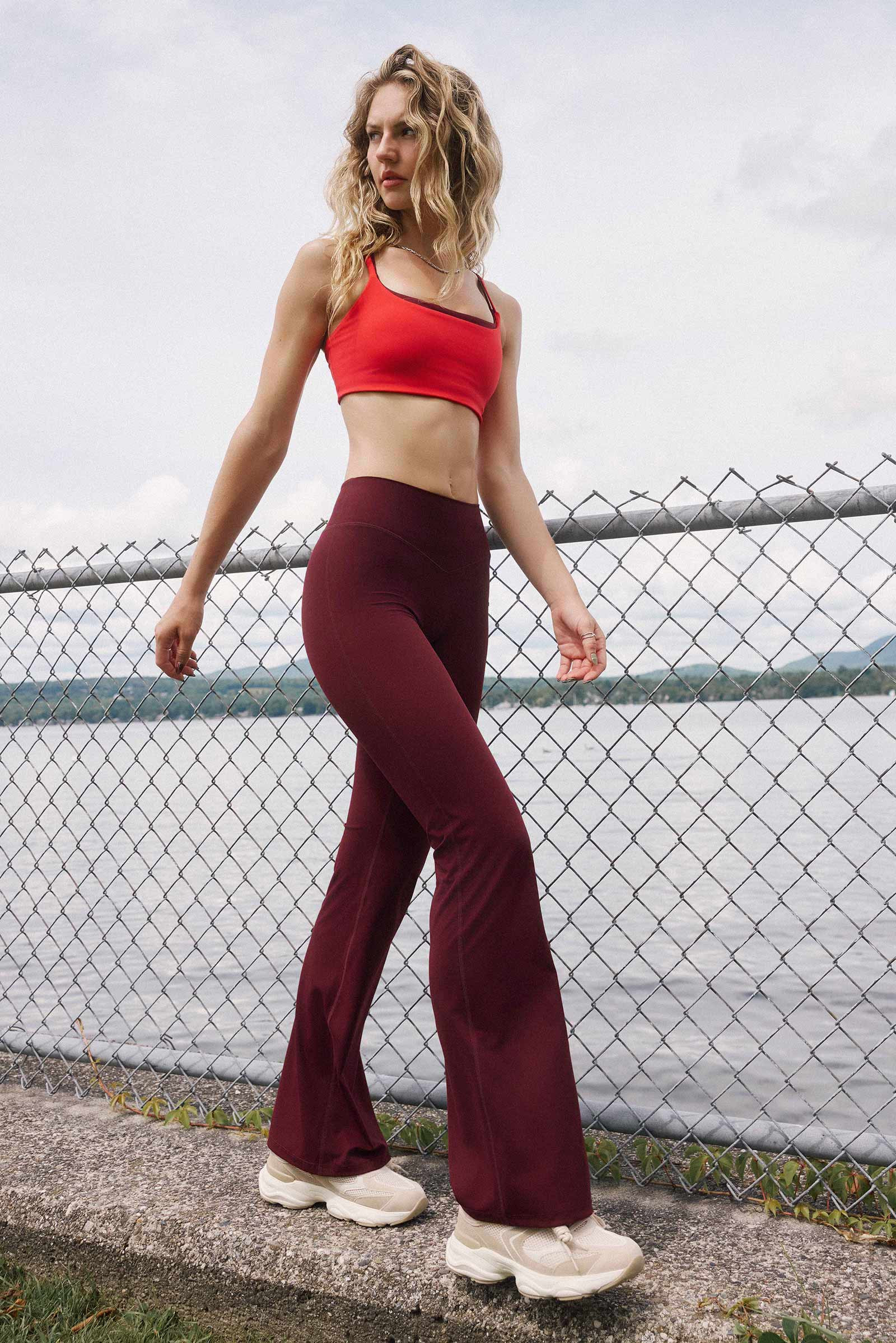 Legging \u00e9vas\u00e9 camactive PEAKTECH\u2122 Argyle Rose | Ardene Canada | Ardene Canada